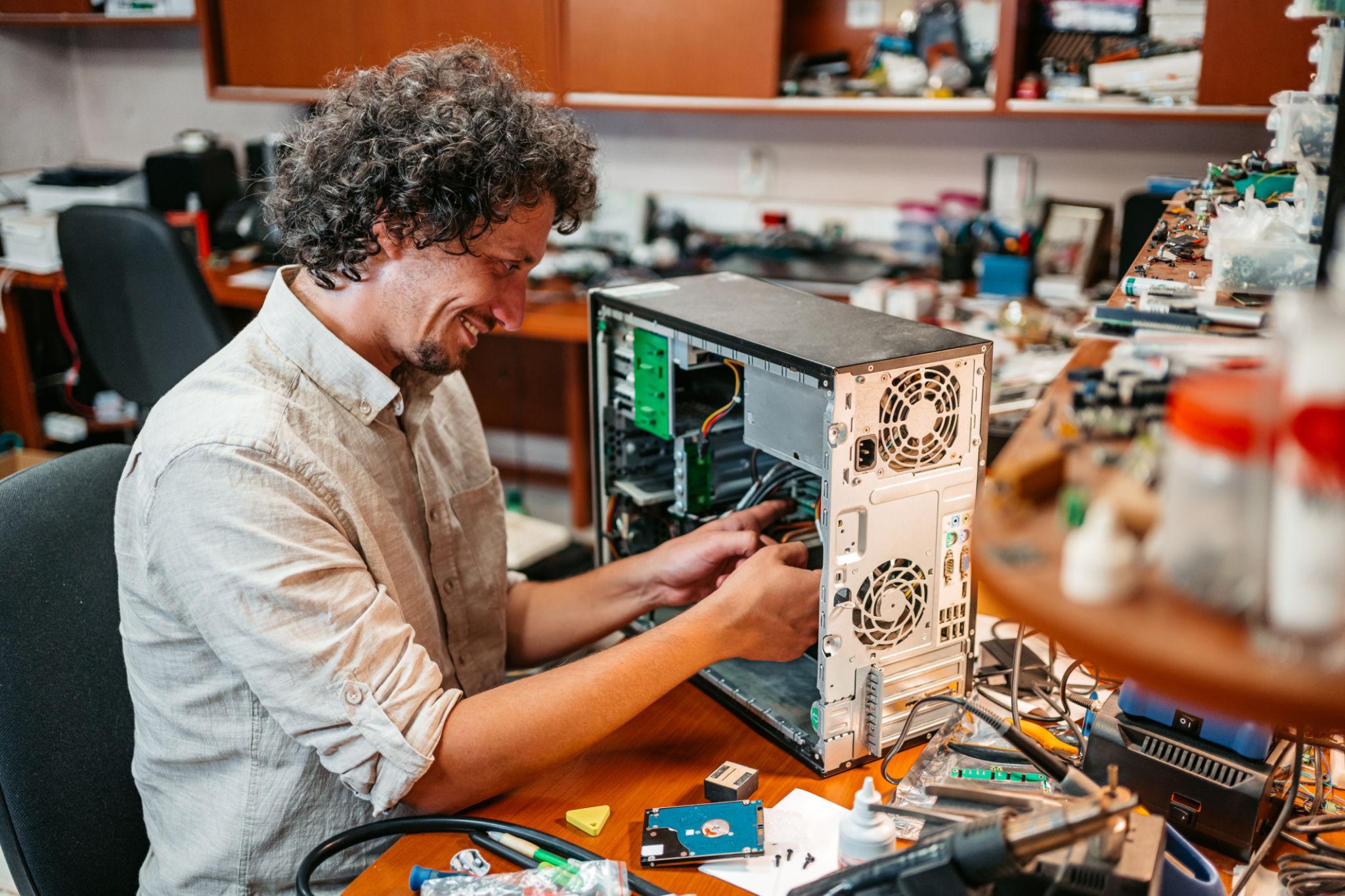 How Repairing Old Devices Can Reduce Waste